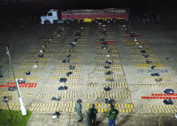 Padre e hijo detenidos en Corrientes con más de una tonelada de marihuana