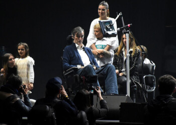 Esteban Bullrich recaudó millones para investigar la ELA