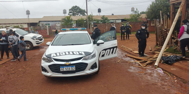 INCIDENTES. Al menos ocho horas después del ataque a Silva, parientes del detenido protagonizaron disturbios con vecinos.