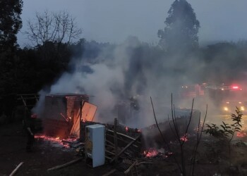 Un incendio consumió totalmente una vivienda en Panambí
