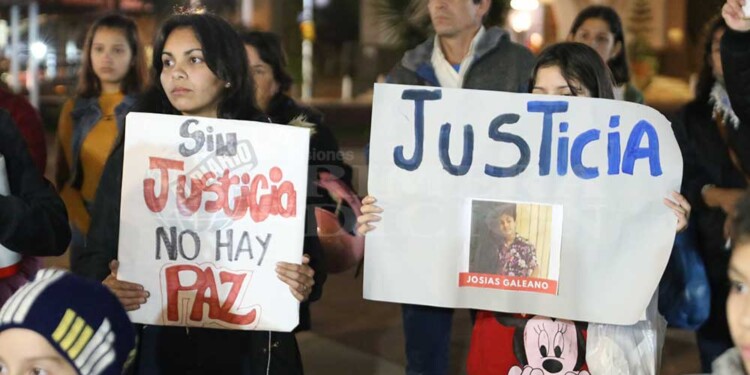 Nueva marcha por Josías: “Sólo le pido a Dios que se haga justicia por mi hijo”       