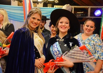 El Centro Cultural Argentino presentó a su nueva Paisana