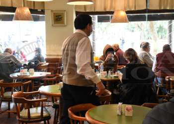 En feriados y recesos se intensifican las ventas en locales gastronómicos de Posadas