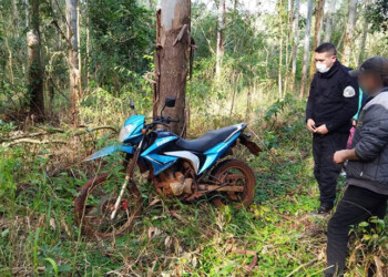 Recuperan motos robadas que fueron abandonadas en zonas de monte