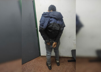Intentó robar una casa a punta de cuchillo en Miguel Lanús y terminó detenido