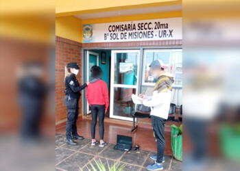 La detuvieron mientras recorría el barrio para vender una notebook robada