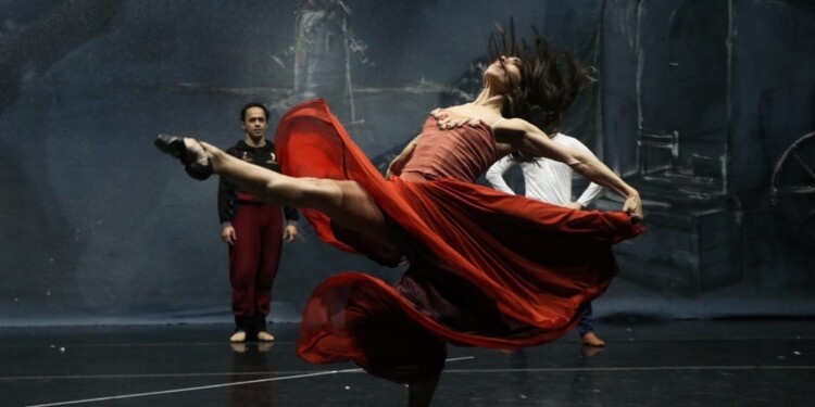 Tres funciones para ver “Don Quijote” en Posadas el fin de semana extra largo