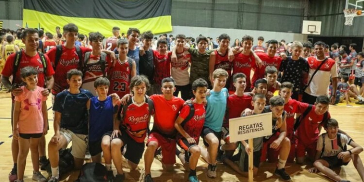 DE CHACO. Regatas Resistencia U13, fue campeón el año pasado./ Foto gentileza C. Reble