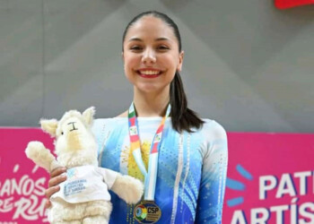 Camila Tello es de oro