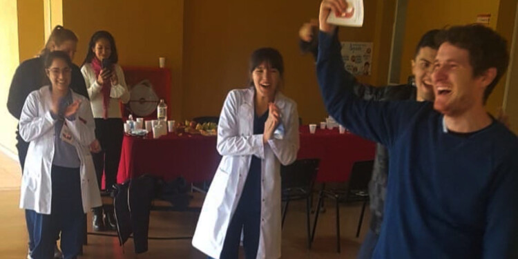 Se recibieron 10 nuevos médicos de la UCAMI