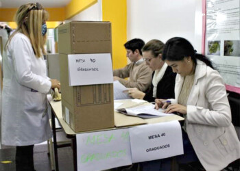 La UNaM renovó los cargos de rectorado y de los decanatos en las seis facultades