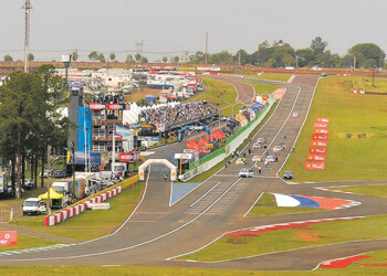 En todo su esplendor, el Rosamonte recibe al Turismo Carretera