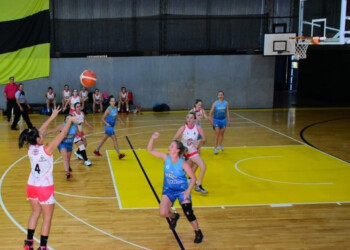 Las chicas abren la final de la Liga Provincial