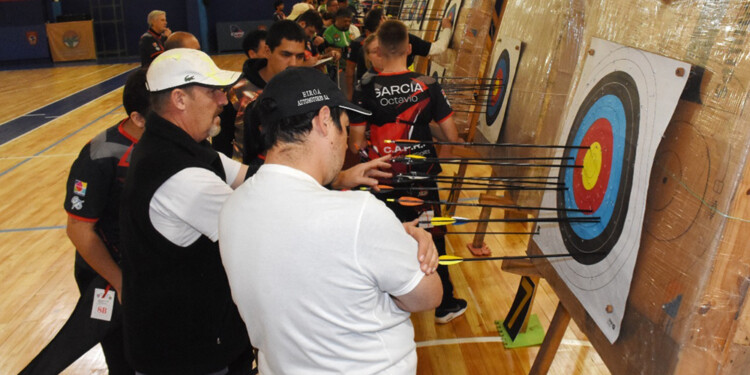 LA MIRA EN EL BLANCO. Los misioneros viajan a San Justo, Santa Fe.