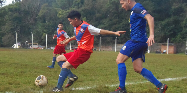 A RECUPERARSE. Vicov, uno de los históricos, buscará sumar de a tres.
