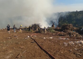 Llevó tres días sofocar el incendio en el exbasural de Puerto Iguazú
