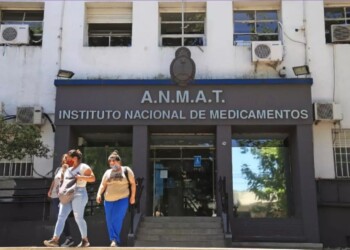 La ANMAT prohibió la comercialización de dos productos de cuidado personal