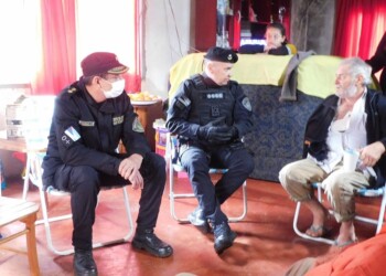 Robo a colonos: asaltantes huyeron hacia la ruta 15 y estarían en el monte