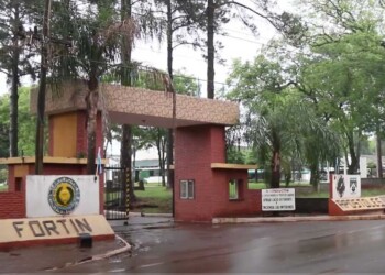 Joven suboficial del Ejército grave tras ritual de graduación: 15 militares suspendidos
