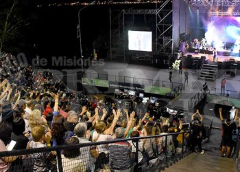 “Cielo Abierto”: Cantos y alabanzas colmaron el anfiteatro Manuel Antonio Ramírez