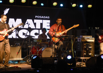 Bandas misioneras le pusieron calor a la noche posadeña