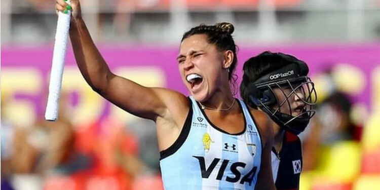 El festejo de Agustina Gorzelany, autora de los dos primeros goles