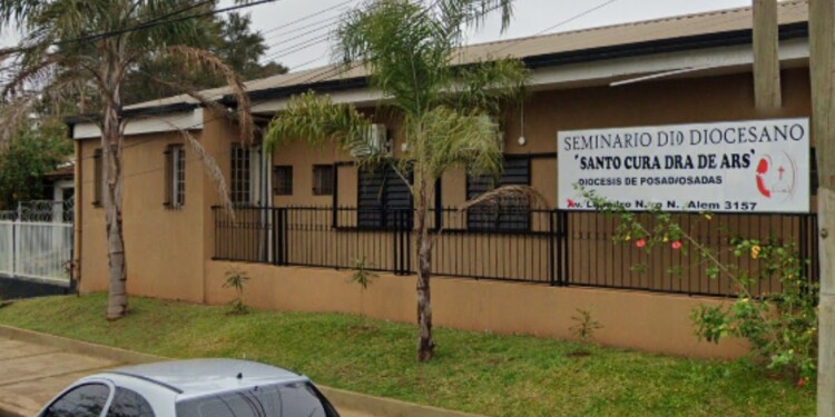 FESTEJO. El Seminario Santo Cura de Ars lleva años formando sacerdotes. (Foto Archivo)