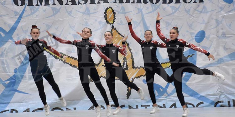 Galería: la gimnasia aeróbica, de fiesta en Posadas