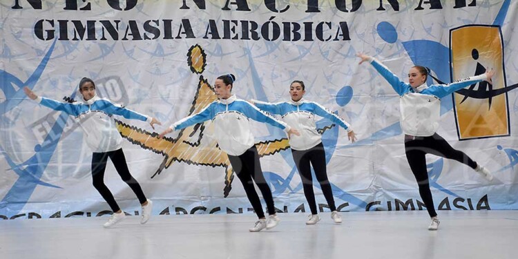 Galería: la gimnasia aeróbica, de fiesta en Posadas