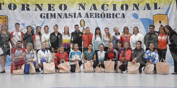 Galería: la gimnasia aeróbica, de fiesta en Posadas