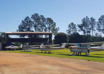 Varios equipos de TC bajarán en la pista del Aeroclub Apóstoles
