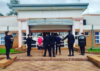 Arrestan a dos involucrados en el ataque a policías en Puerto Rico