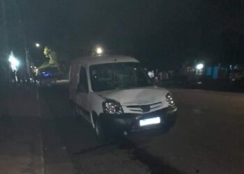 Posadas: chocó, intentó huir y casi lo linchan los vecinos