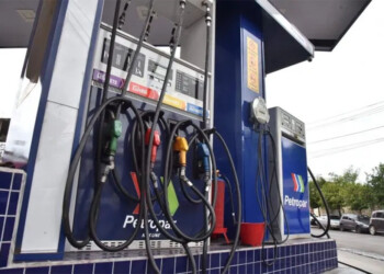 Paraguay bajó los precios de la nafta y el diésel