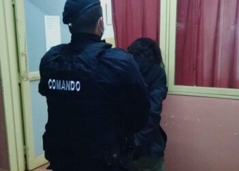 Lo sorprendieron robando cervezas y gaseosas en el microcentro de Posadas