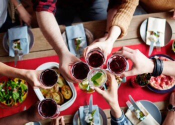 Intendente correntino pagará un bono de $6.000 por el Día del Amigo