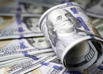 Devaluación: que el dólar blue supere al “contado con liqui” es una mala señal