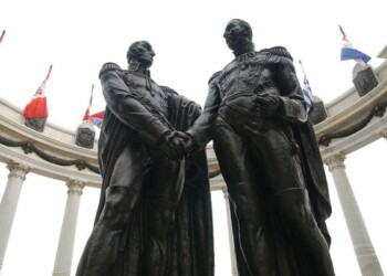 Conversatorio misionero por los 200 años de la “Entrevista de Guayaquil”