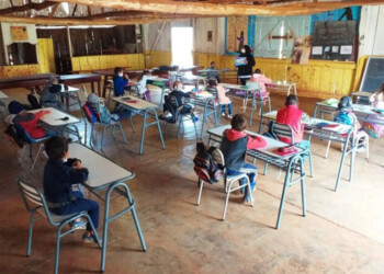 Las escuelas rurales y sus inquietudes sobre agregar una hora más de clase