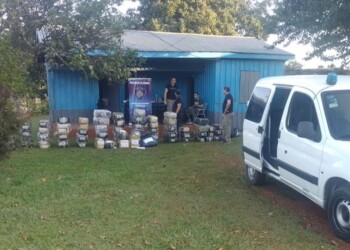 Incautaron mil kilos de marihuana en Garuhapé