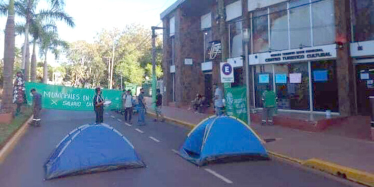 MEDIDAS. Municipales indicaron que esperarán una respuesta del Ejecutivo al pedido de incremento salarial y en caso de una negativa analizarán las medidas a tomar.