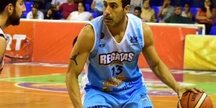 VIGENTE. A sus 43 años, Quinteros quiere seguir jugando al básquet.