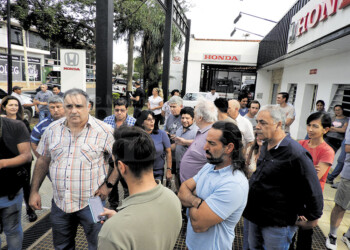 Paro de operadores del Mercado Central de Misiones contra los “atropellos”