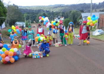La Agrupación Donar organiza una celebración comunitaria por el Día del Niño en Dos de Mayo