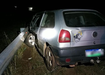 Dos autos chocaron y terminaron contra la banquina en Irigoyen