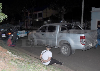 Detienen en Posadas a un policía al mando de una camioneta robada