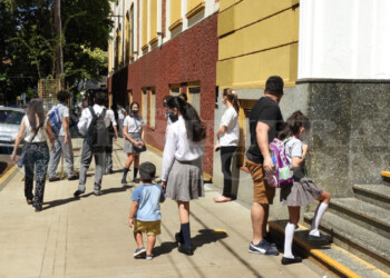 Colegios privados consideran que el aumento del 15% es insuficiente