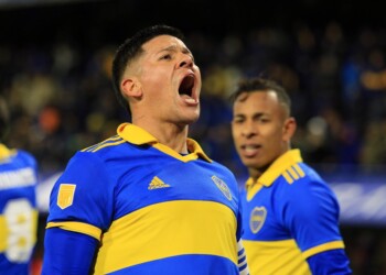 Con lo justo, Boca venció a Talleres y volvió a sonreír