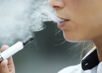 Cigarrillos electrónicos: “es como si fumaran 20 cigarrillos al día”