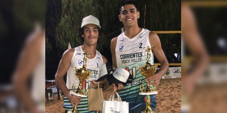 BIEN ARRIBA. Joaquín y Lucas, tras la victoria en la final. Ya piensan en Rosario.